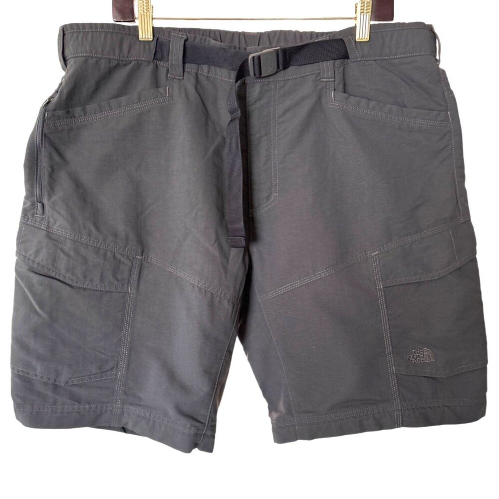The North Face Mens Size XL Paramount Peak II Shorts Black Hiking Camping Cargo